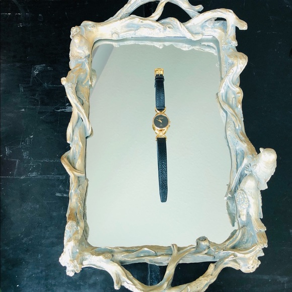 SOLD - Gucci Vintage Ladies 6000L - 1980's - Picture 2 of 8